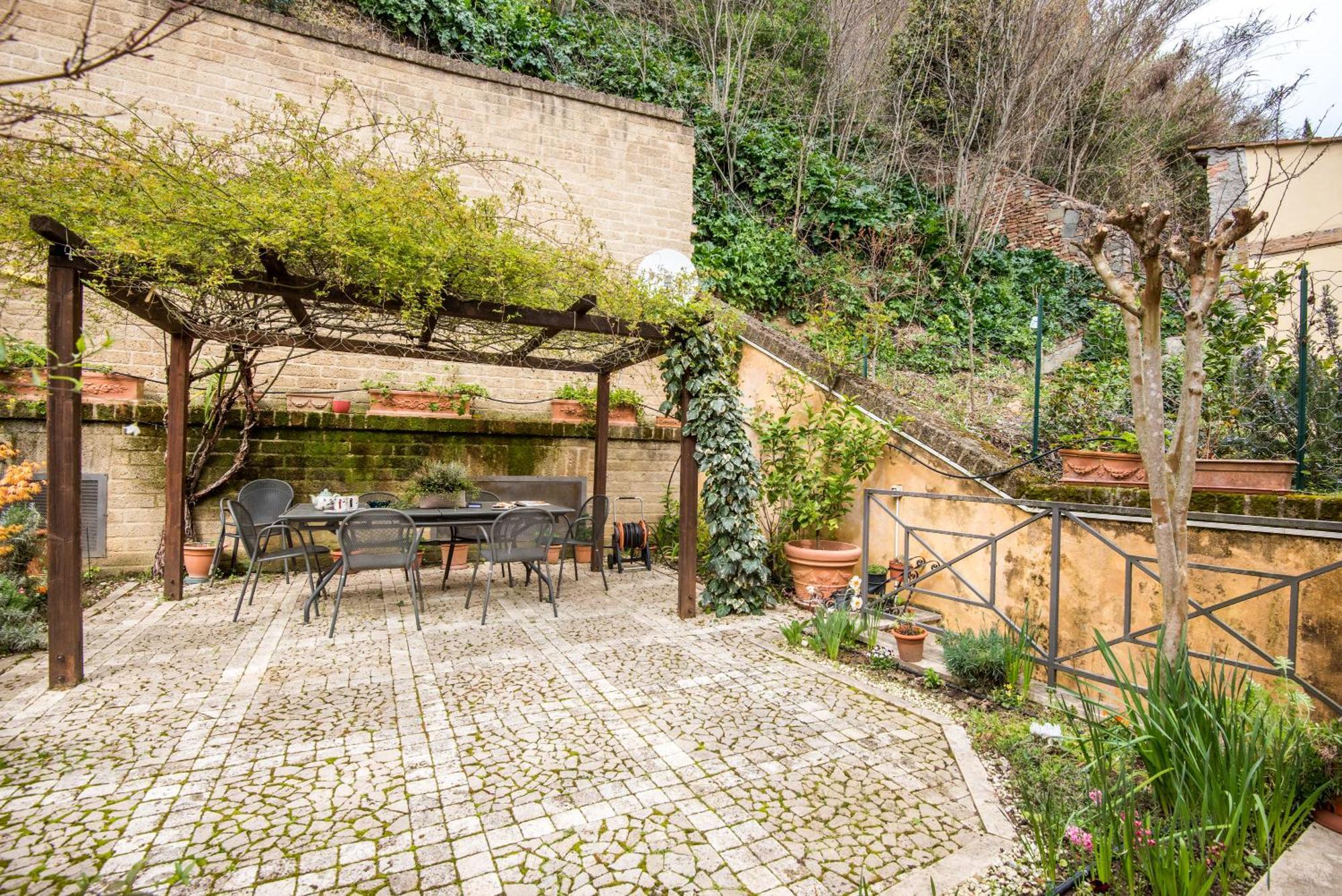 Secret Garden Siena Villa Exterior photo